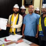 गुढ़ियारी में जलभराव और खुले नालों पर AAP का प्रदर्शन, जोन आयुक्त को सौंपा ज्ञापन